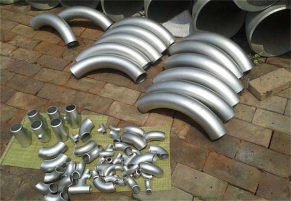 弯头和弯管的主要差异对比